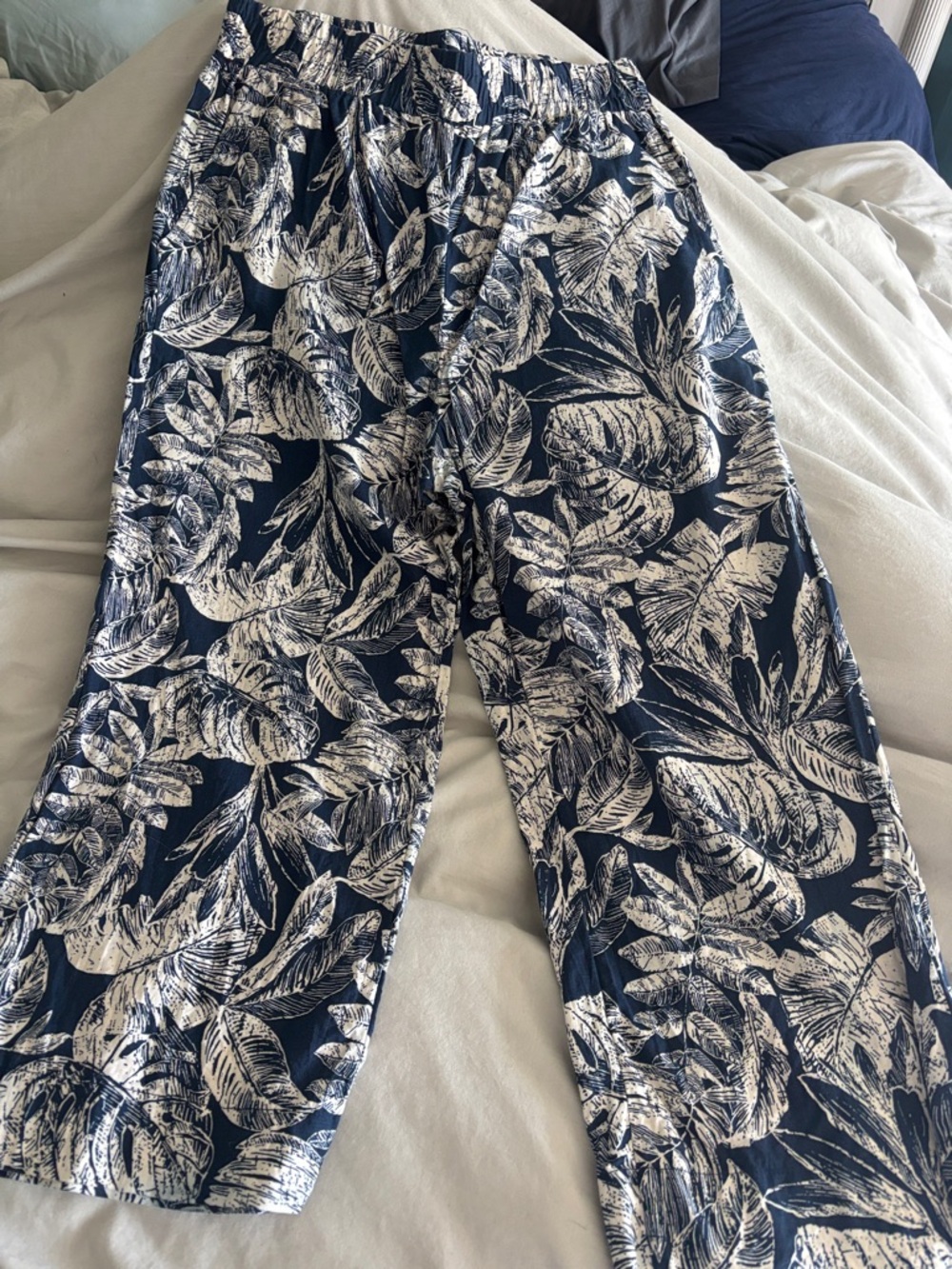 Panama Jack Navy and White Tropical Print Wide-Leg Pants